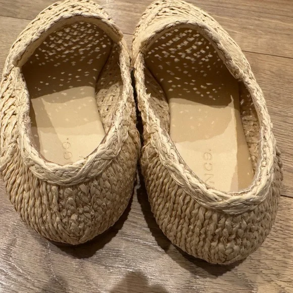 Vince Women's Beige Woven Flats - Picture 4 of 5